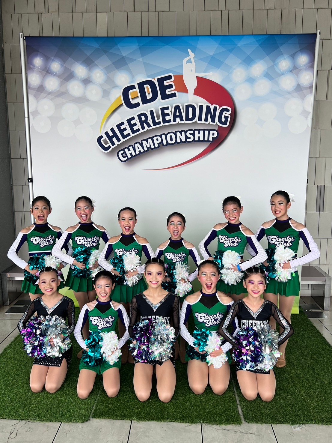 CHEERLYS Glow, One大会出場報告 - 名古屋 プロチアLOICX GIRLS